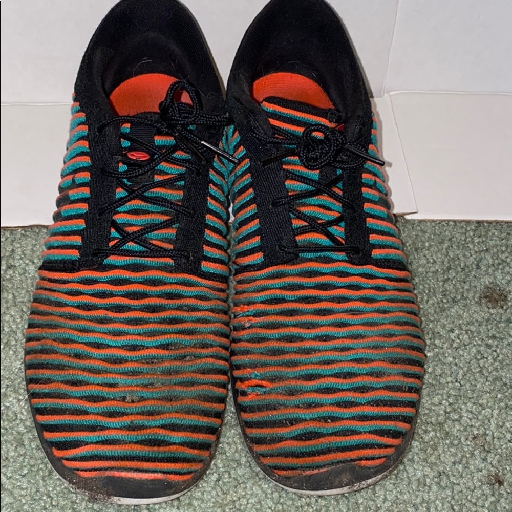 Men’s Nike Roshe Two Flyknit size 9